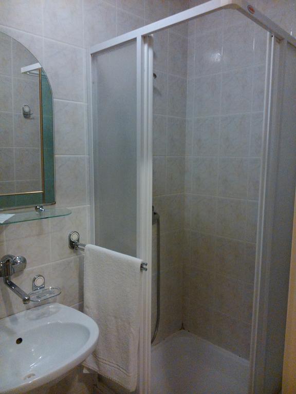 Hostel Refleks Stary Toruń Стая снимка