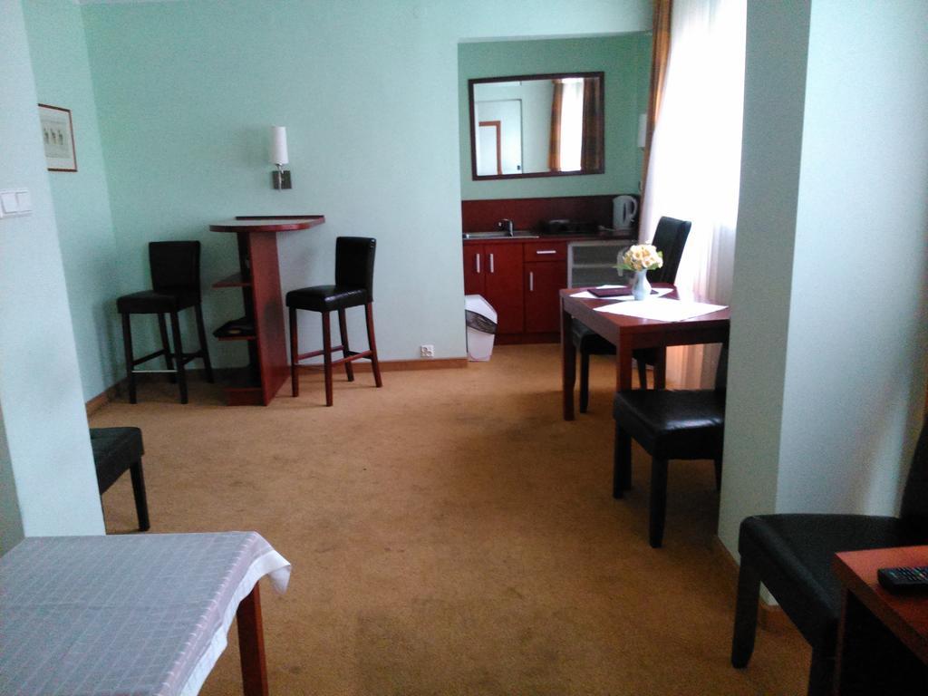 Hostel Refleks Stary Toruń Стая снимка